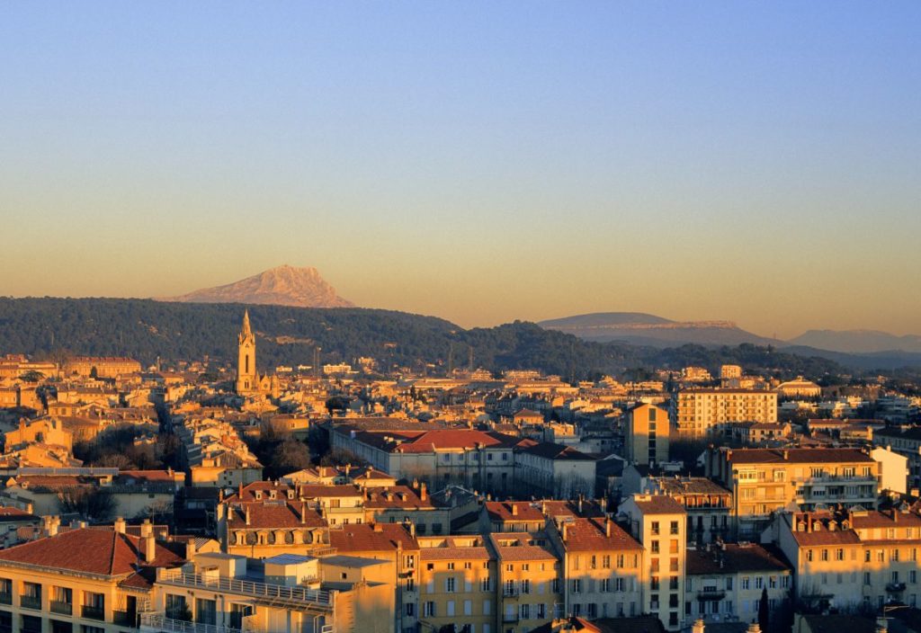 pressing à aix en provence, les milles, la pioline, la duranne et pichaury, livré au bureau