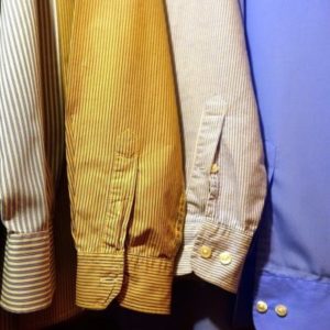 Dailywash votre service de couture pour réaliser un ourlet de bas de chemise à Aix-en-Provence